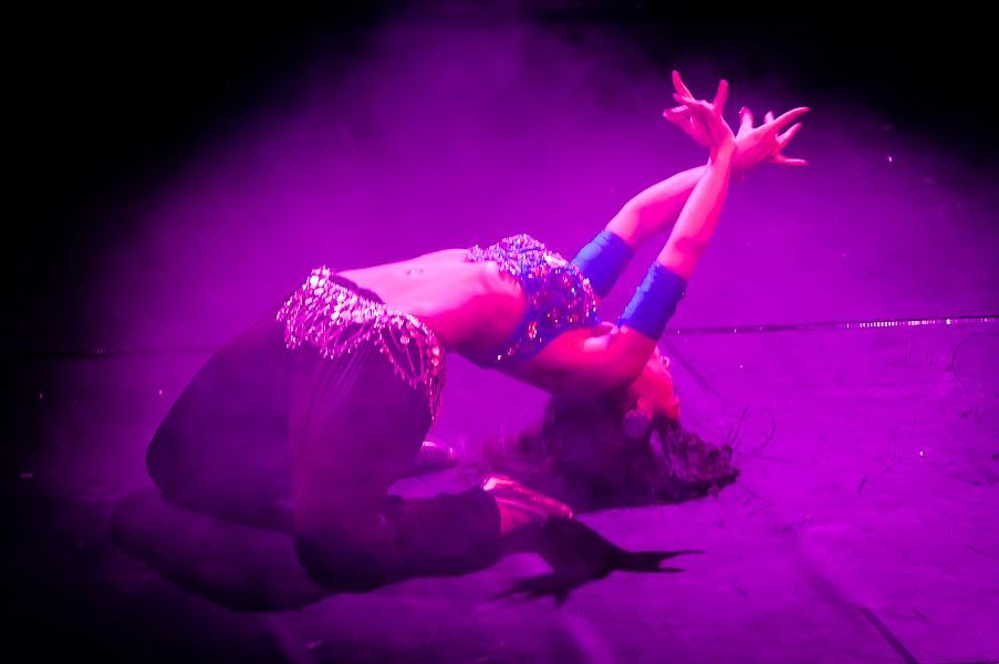 How to do a belly roll / belly wave